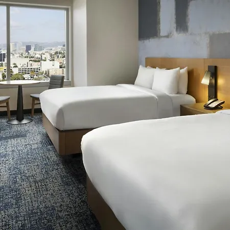 Courtyard By Marriott Los Angeles L.A. Live Exterior photo