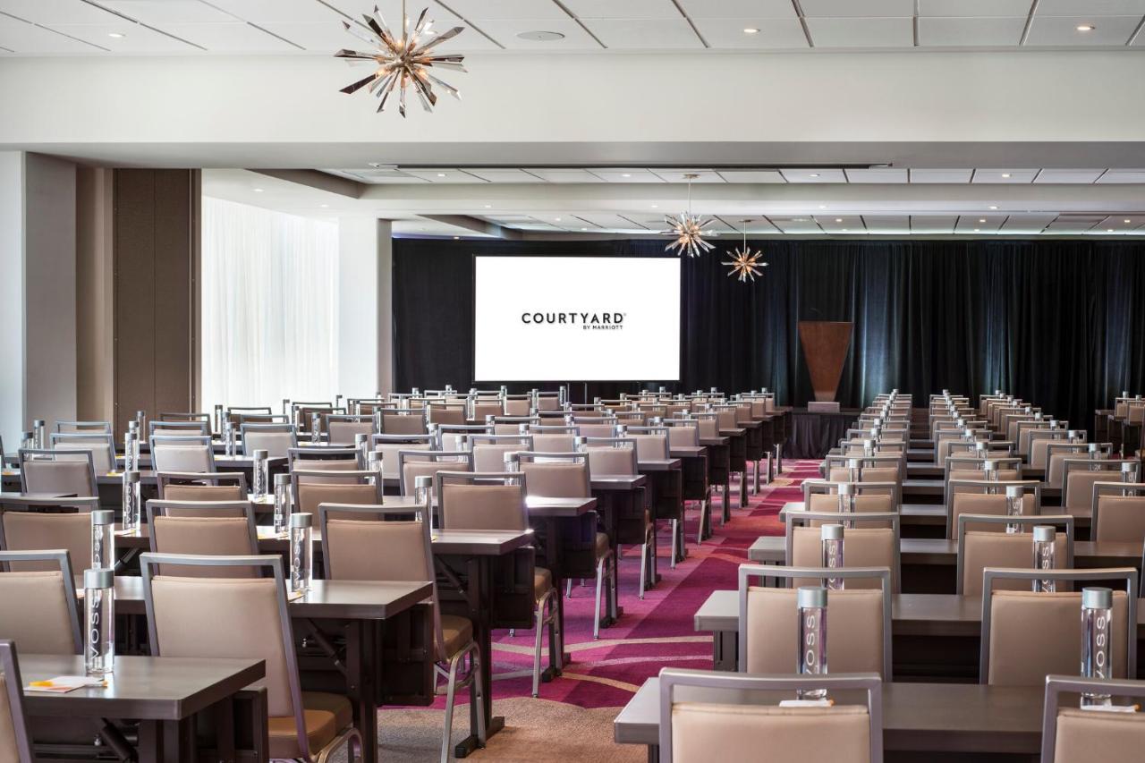 Courtyard By Marriott Angeles L.a. Live Hotel