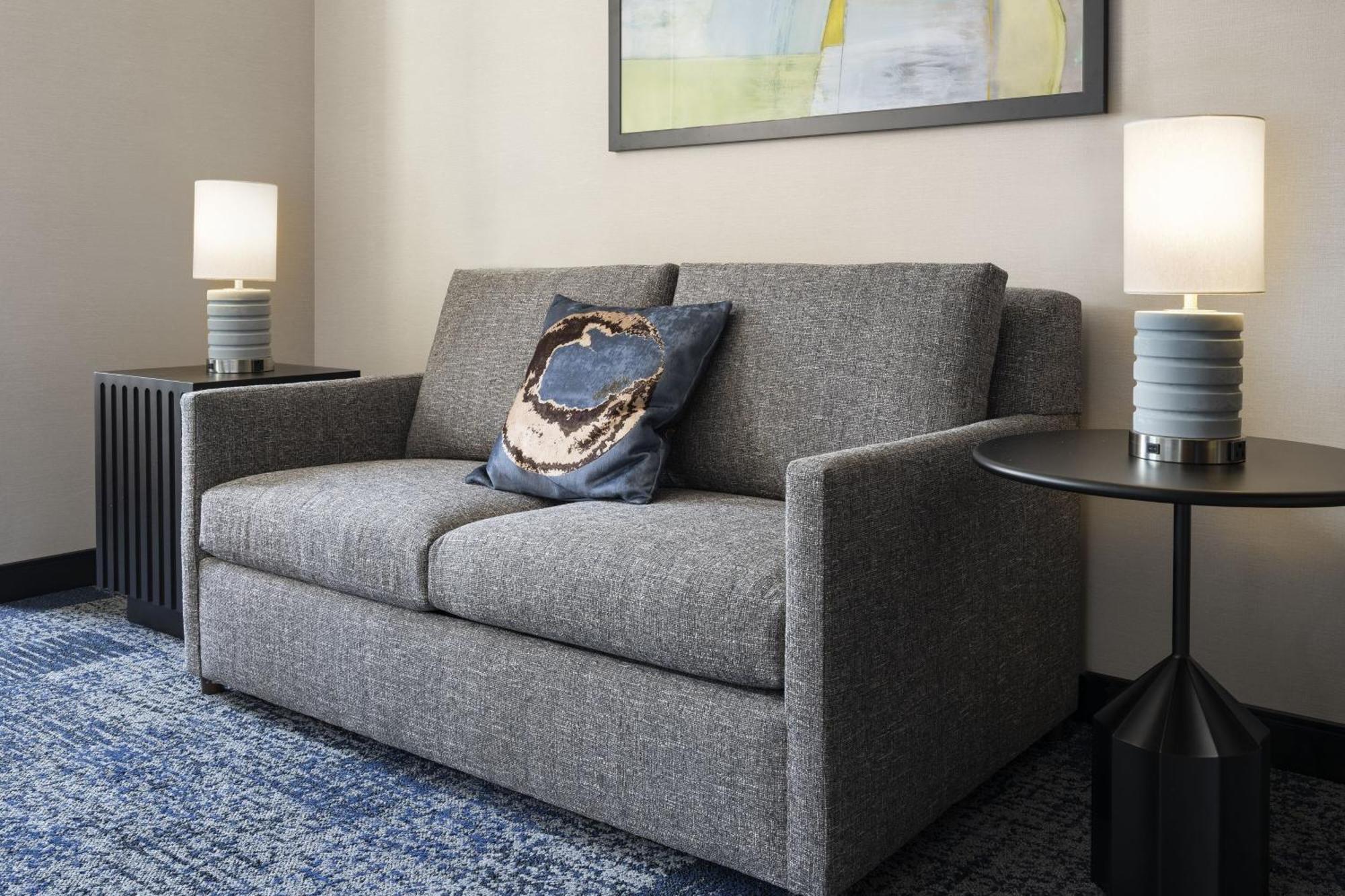 Courtyard By Marriott Angeles L.a. Live Hotel 3*