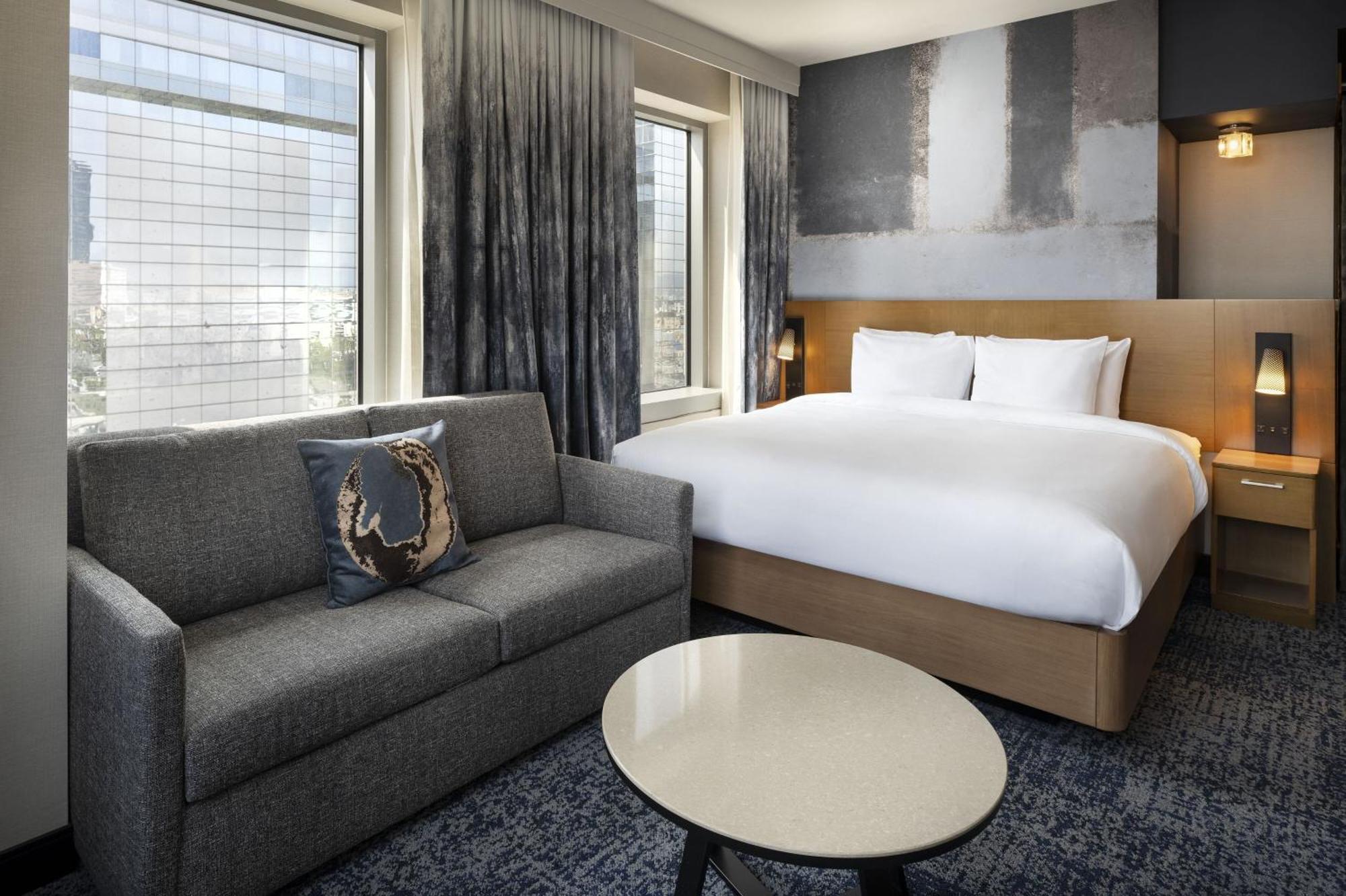 Courtyard By Marriott Angeles L.a. Live 3*