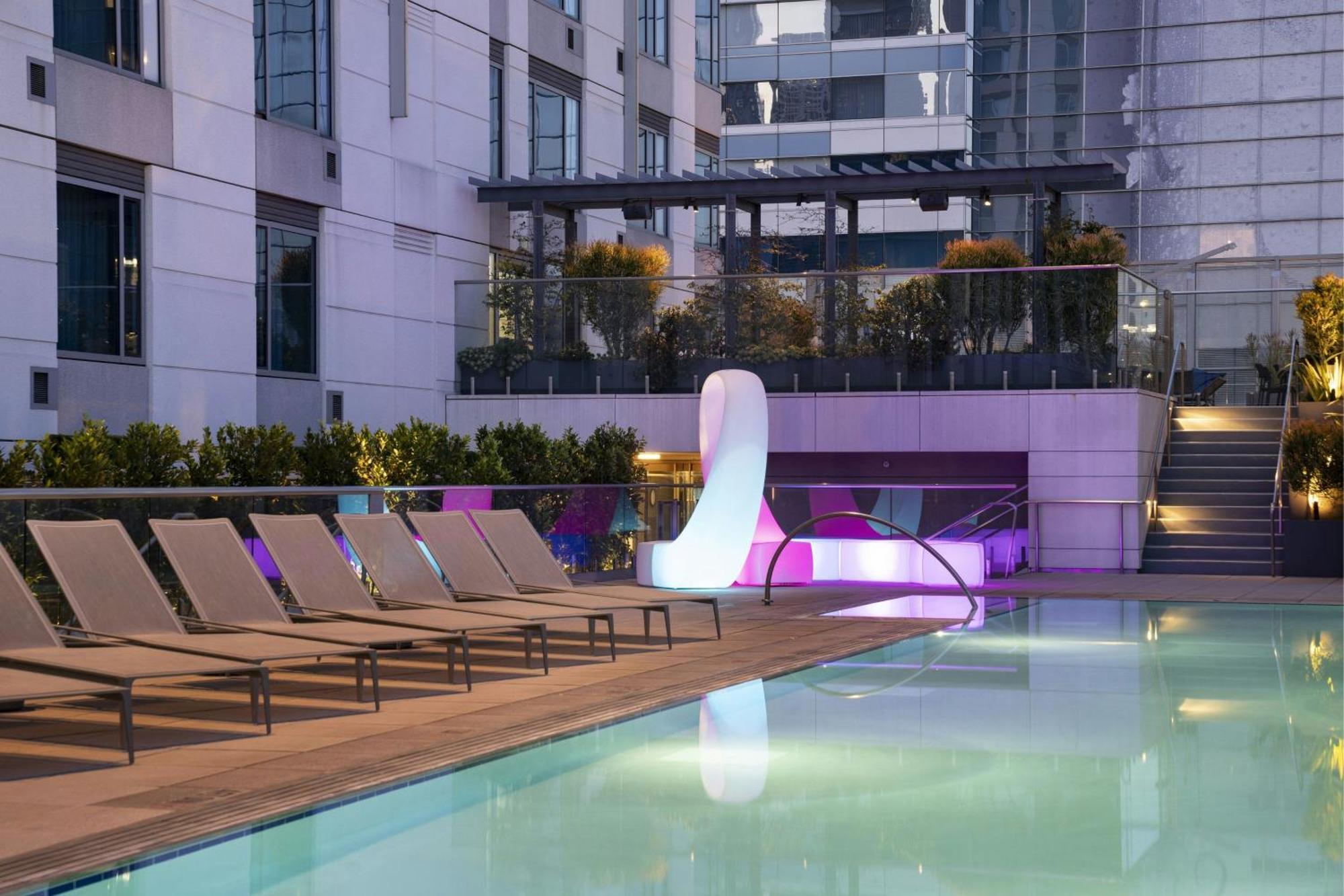 Hotel Courtyard By Marriott Angeles L.a. Live