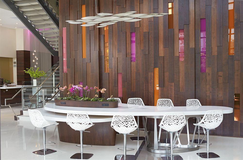 Courtyard By Marriott Angeles L.a. Live 3*