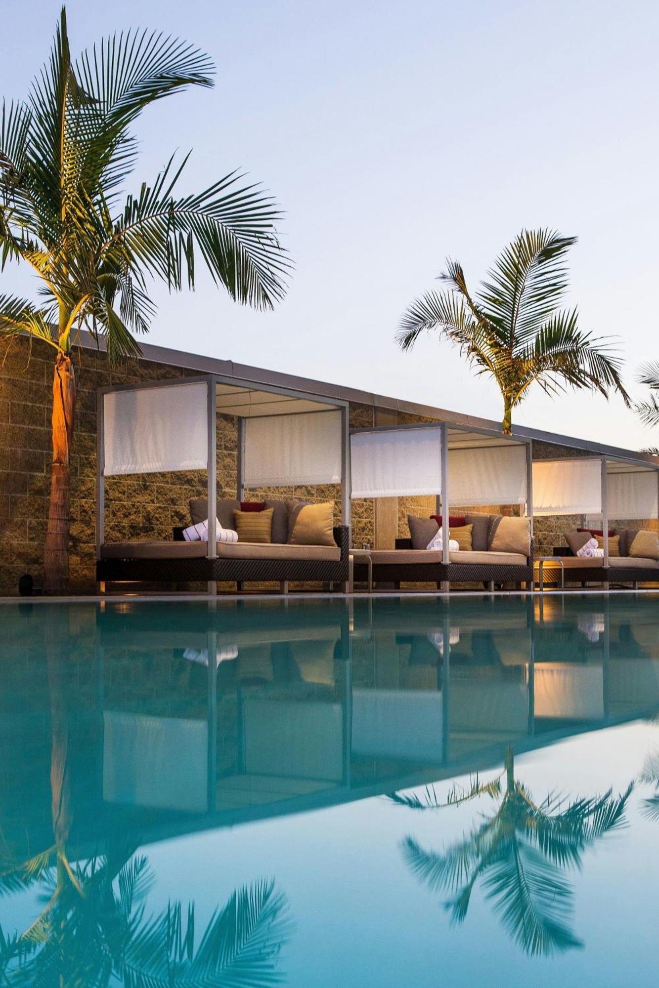 Courtyard By Marriott Angeles L.a. Live 3*