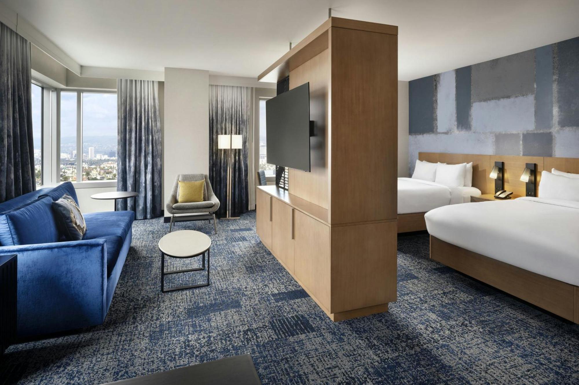 Courtyard By Marriott Angeles L.a. Live Hotel